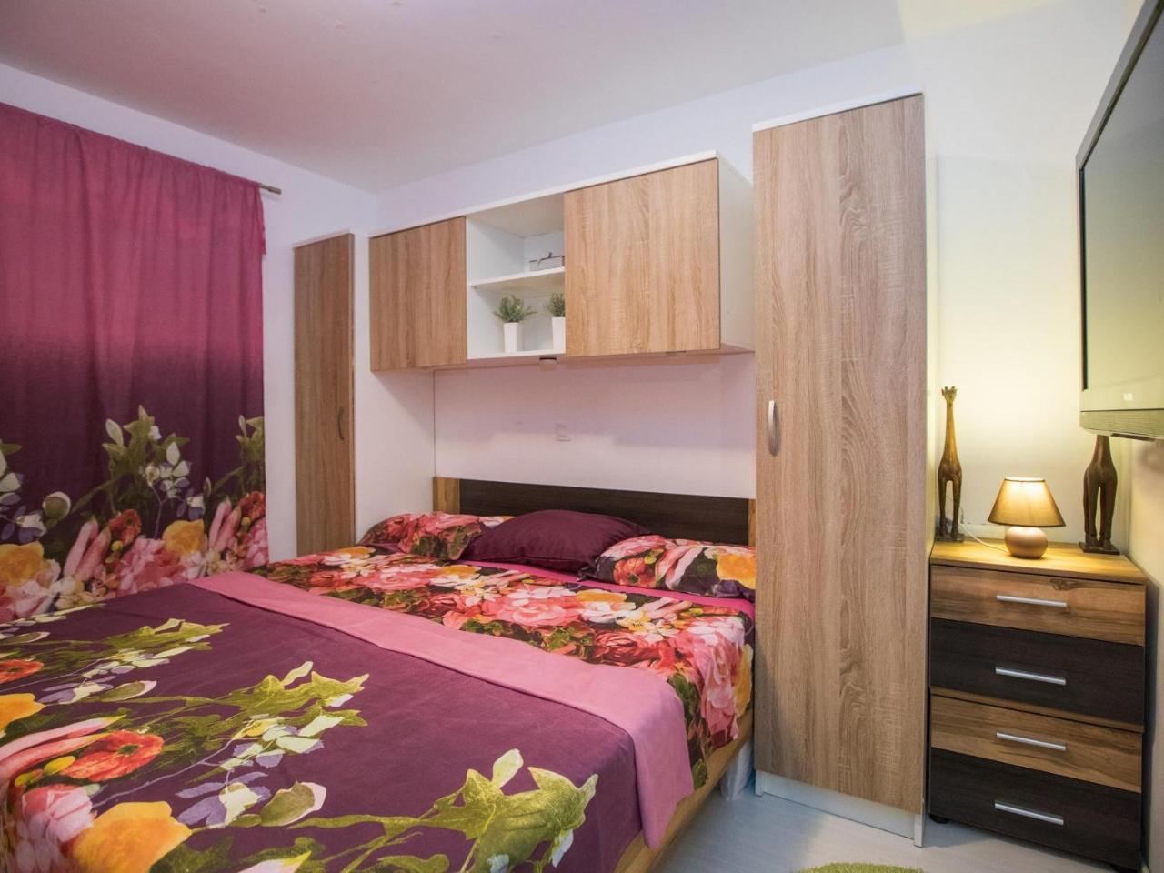 Healthy Apartment *